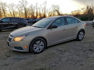 Chevrolet Cruze LS 1.8L 4 2012