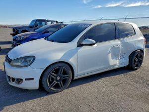 Volkswagen Golf 2.0L 4 2011