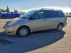 Toyota Sienna CE 3.5L 6 2008