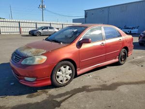 Toyota Corolla CE 1.8L 4 2003
