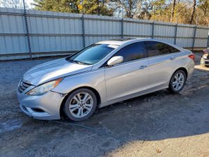Hyundai Sonata SE 2.4L 4 2011
