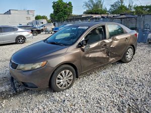 Kia Cerato / Forte / K3 EX 2.0L 4 2013