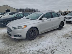 Ford Fusion SE 2.0L 4 2013