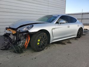 Porsche Panamera SE HYBRID 3.0L 6 2015
