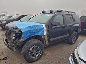 Nissan Xterra X 4.0L 6 2015
