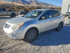 Nissan Rogue S 2.5L 4 2012