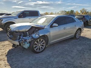 Chevrolet Malibu 2LT 2.5L 4 2015