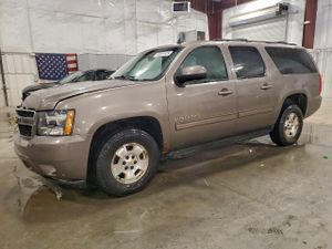Chevrolet Suburban K1500 LT 5.3L 8 2013