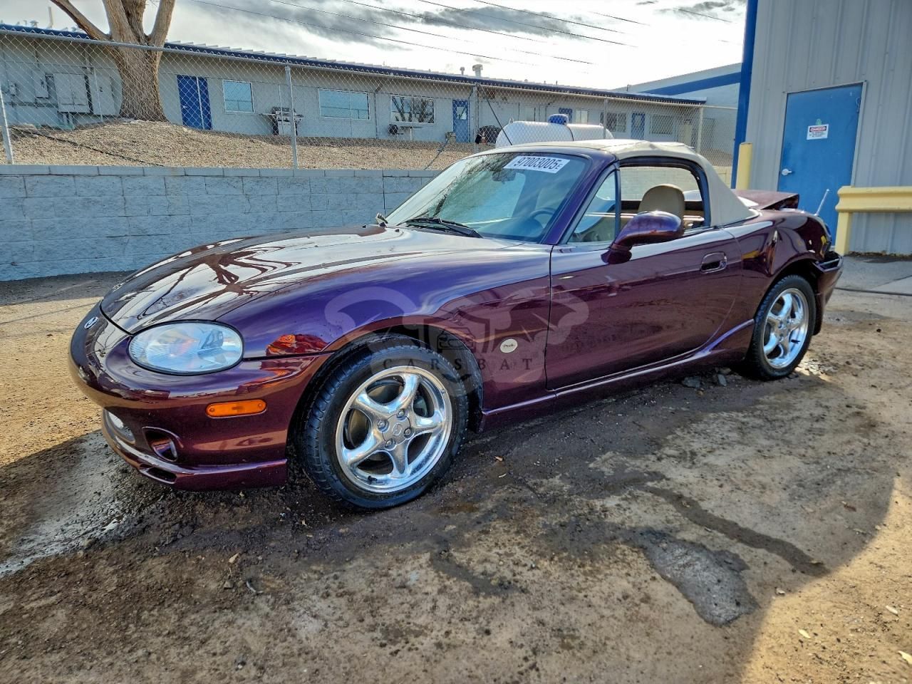 Mazda MX-5 (Miata) BASE 1.8L 4 2000