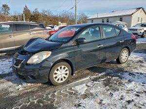 Nissan Versa S 1.6L 4 2012
