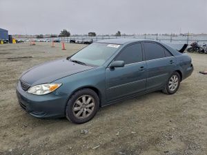 Toyota Camry LE 2.4L 4 2002