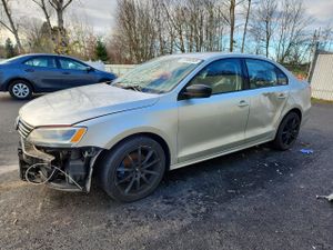 Volkswagen Jetta BASE 2.0L 4 2011
