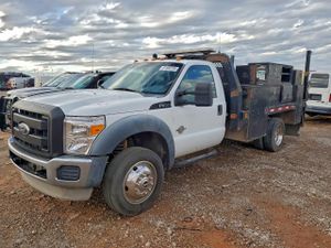 Ford F-450 SUPER DUTY 6.7L 8 2011