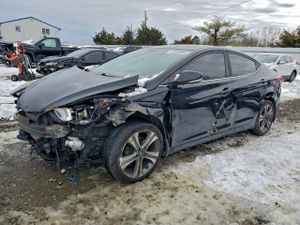 Hyundai Elantra SE 2.0L 4 2015