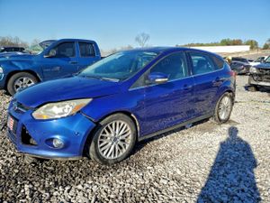 Ford Focus SEL 2.0L 4 2012