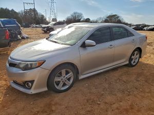 Toyota Camry BASE 2.5L 4 2012