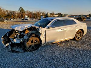 Chrysler 300 LIMITED 3.6L 6 2012