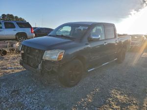 Nissan Titan XE 5.6L 8 2007