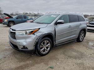 Toyota Highlander XLE 3.5L 6 2015