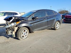 Ford Fiesta SE 1.6L 4 2014