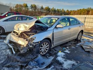 Toyota Camry SE 3.5L 6 2011