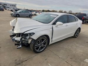 Ford Fusion TITANIUM 2.0L 4 2015