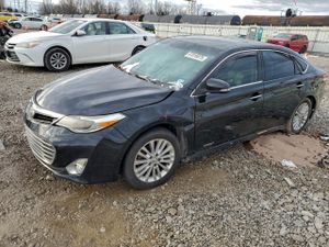 Toyota Avalon HYBRID 2.5L 4 2013