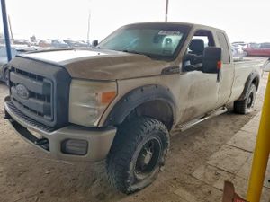 Ford F-250 SUPER DUTY 6.2L 8 2015