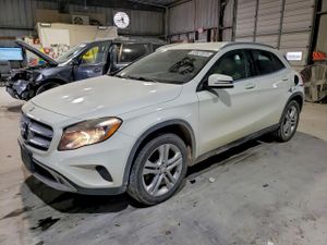 Mercedes-Benz GLA 250 4MATIC 2.0L 4 2015