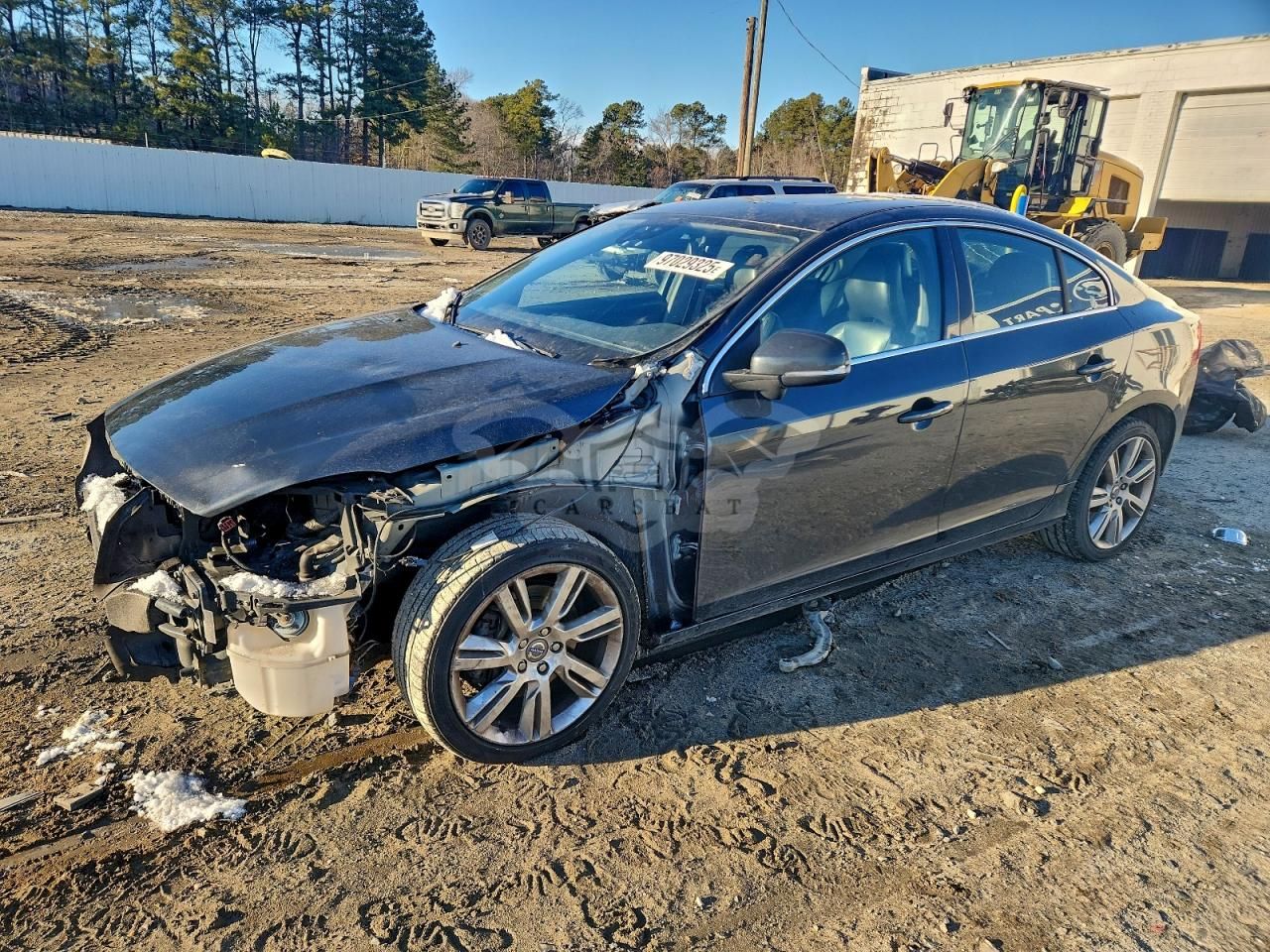 Volvo S60 T6 3.0L 6 2012