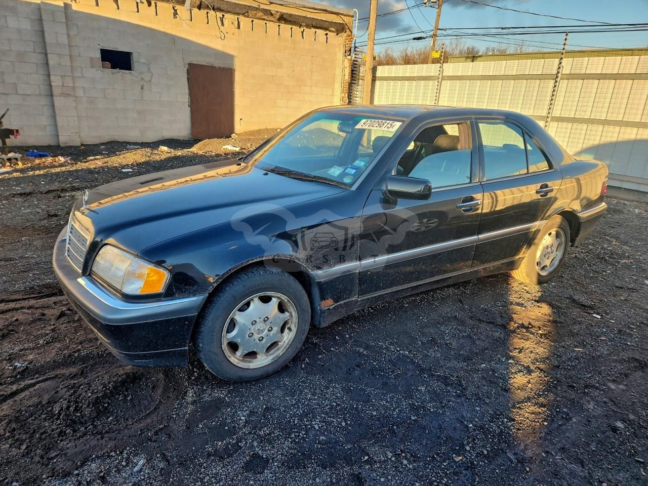 Mercedes-Benz C 230 2.3L 4 1999