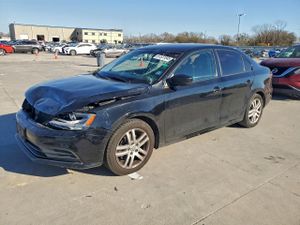 Volkswagen Jetta BASE 2 L 4 2015
