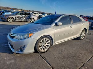 Toyota Camry L 2.5L 4 2013