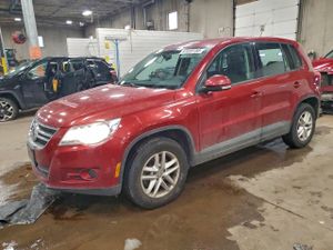 Volkswagen Tiguan S 2.0L 4 2011