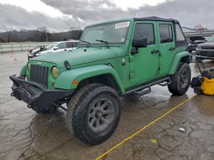 Jeep Wrangler SAHARA 3.8L 6 2010