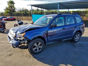 Subaru Forester 2.5X 2.5L 4 2011