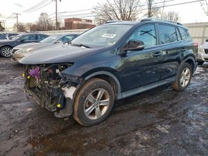 Toyota Rav4 XLE 2.5L 4 2015