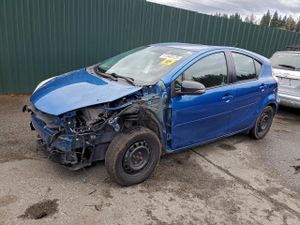 Toyota Prius 1.5L 4 2012