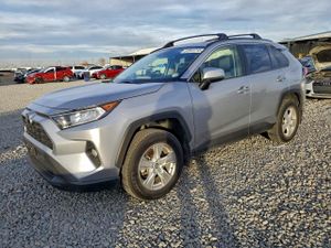 Toyota Rav4 XLE 2.5L 4 2019