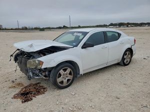 Dodge Avenger SE 2.4L 4 2014