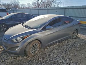 Hyundai Elantra SE 1.8L 4 2014
