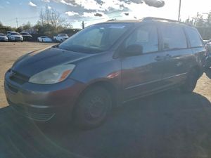 Toyota Sienna CE 3.3L 6 2005