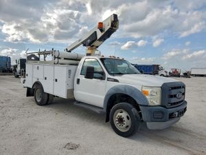 Ford F-450 SUPER DUTY 6.8L 10 2013