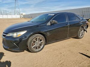 Toyota Camry LE 2.5L 4 2015