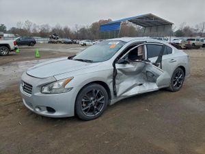 Nissan Maxima S 3.5L 6 2012