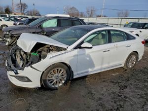 Hyundai Sonata SPORT 2.4L 4 2015