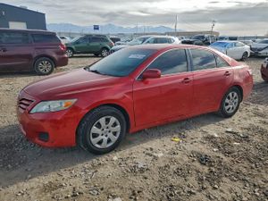 Toyota Camry BASE 2.5L 4 2011