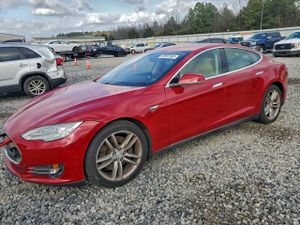 Tesla Model S 2013