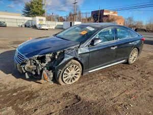 Hyundai Sonata SPORT 2.4L 4 2015
