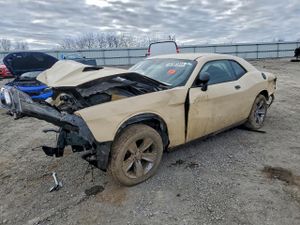 Dodge Challenger SXT 3.6L 6 2015